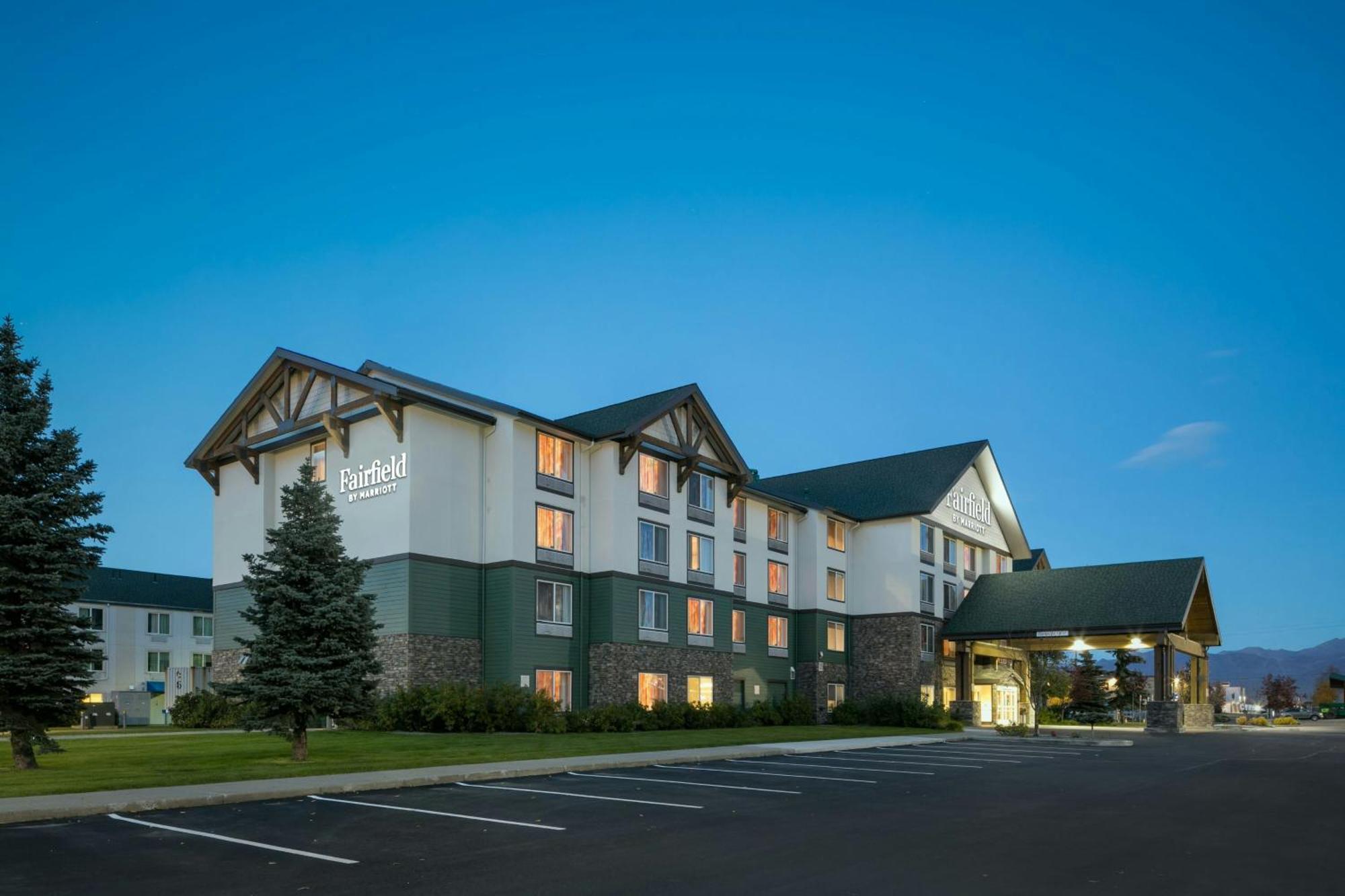 Fairfield Inn & Suites By Marriott Anchorage Midtown Exterior photo
